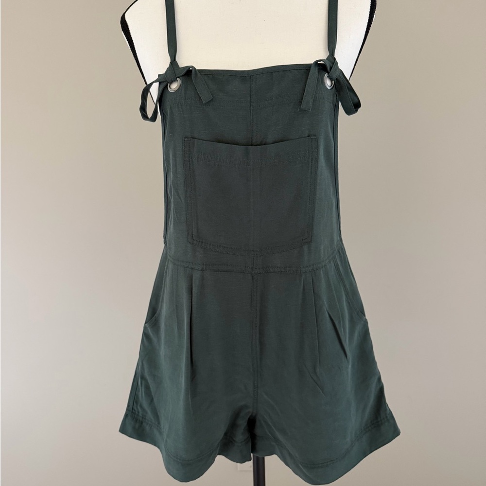 Threads 4 Thought Olive Green Garment with Hang Tag